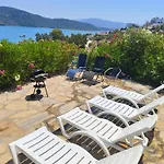 Bodrum Bosphorus Beachfront For 9 People Vakantiehuis *