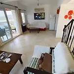 Bodrum Bosphorus Beachfront For 9 People Vakantiehuis