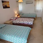 Vakantiehuis Bodrum Bosphorus Beachfront For 9 People *