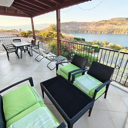 Bodrum Bosphorus Beachfront For 9 People * Bogazici