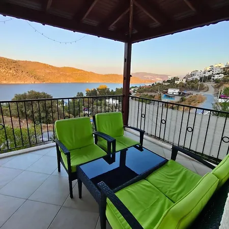 Dom wakacyjny Bodrum Bosphorus Beachfront For 9 People Bogazici